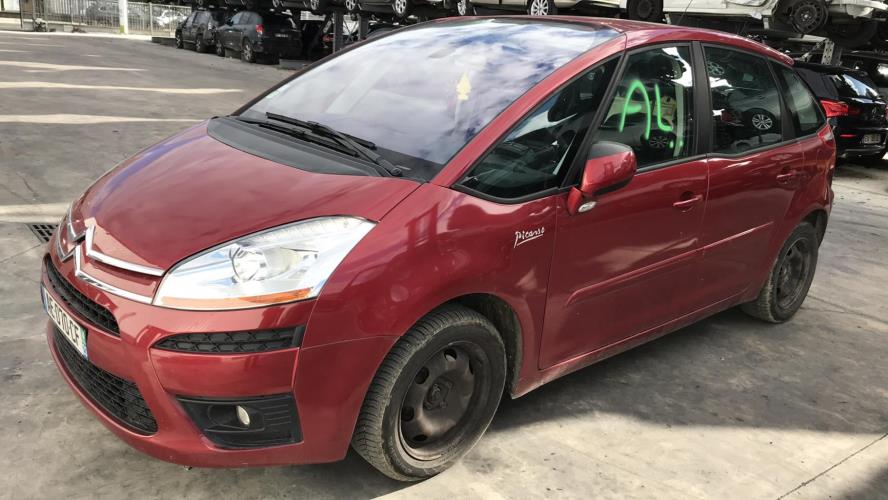 Image Pare choc arriere - CITROEN C4 PICASSO 1