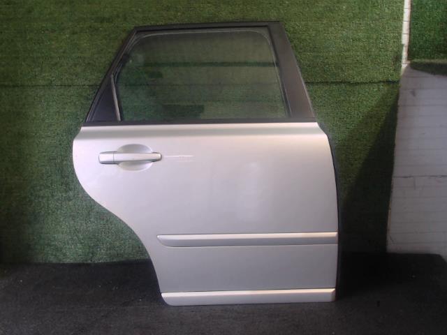 Portiera posteriore destra VOLVO V 50 PHASE 2 BREAK Diésel - 1