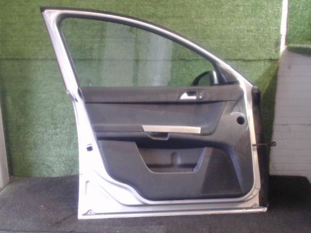 Portiera anteriore sinistra VOLVO V 50 PHASE 2 BREAK Diésel - 1
