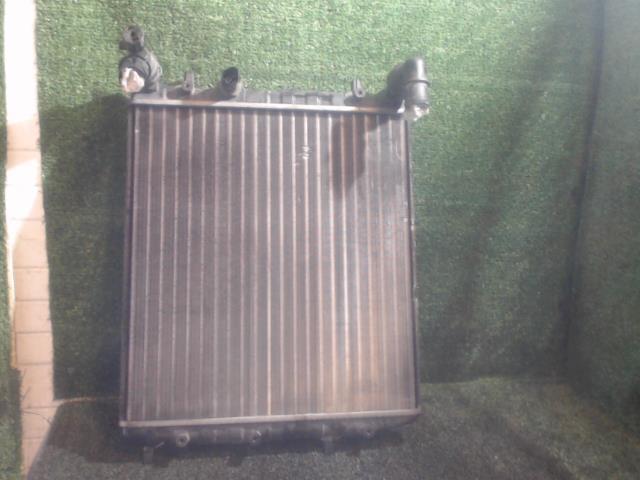 Radiateur eau VOLKSWAGEN FOX Essence - 1