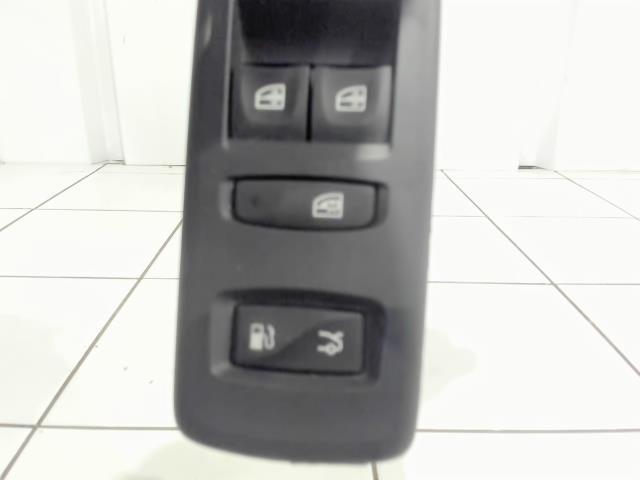 Interruttore lavacristalli anteriore sinistro RENAULT LATITUDE Diésel - 1