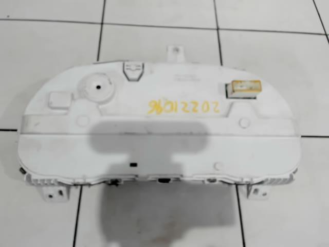 Compteur MITSUBISHI OUTLANDER 2 PHASE 1 Diesel - 1