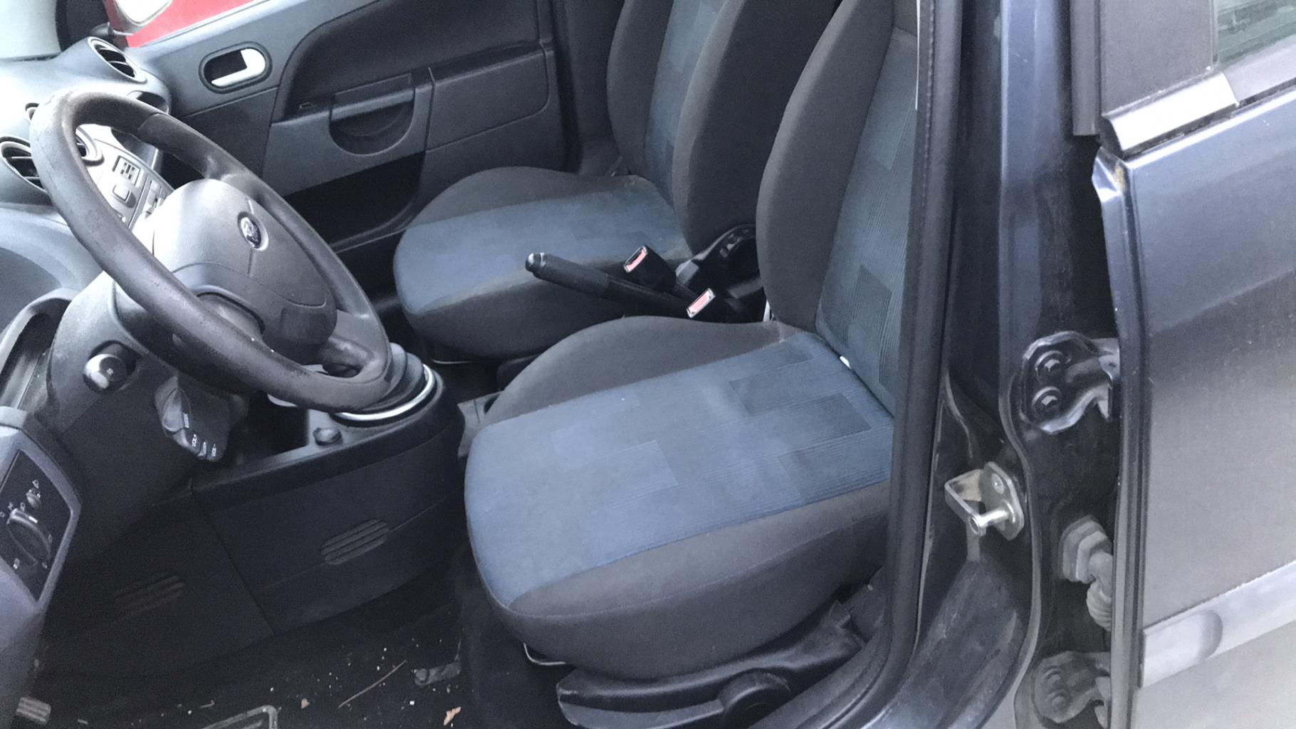 Image FORD FIESTA 5