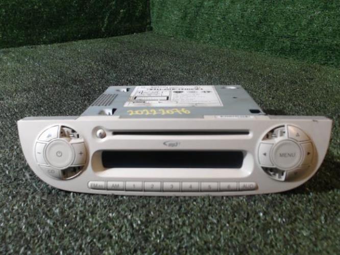 Image Autoradio d'origine - FIAT 500 2