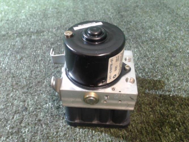Image Bloc ABS (freins anti-blocage) - BMW SERIE 1 E87