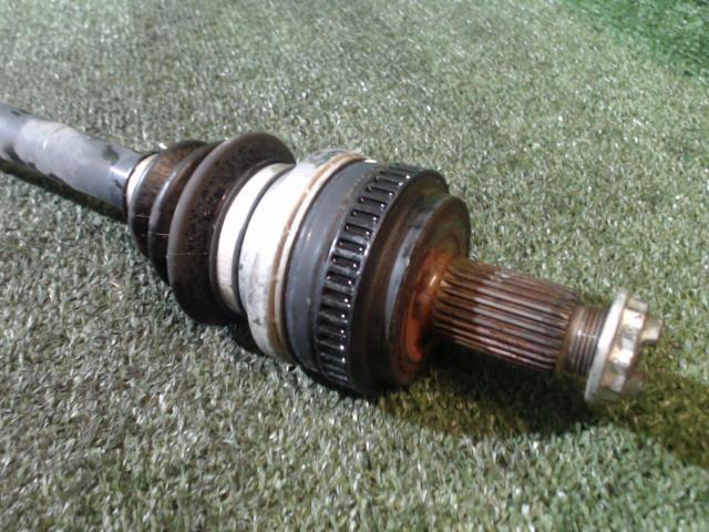 Giunto cardanico posteriore destro (trasmissione) BMW SERIE 1 E87 PHASE 1 Gasolina - 1