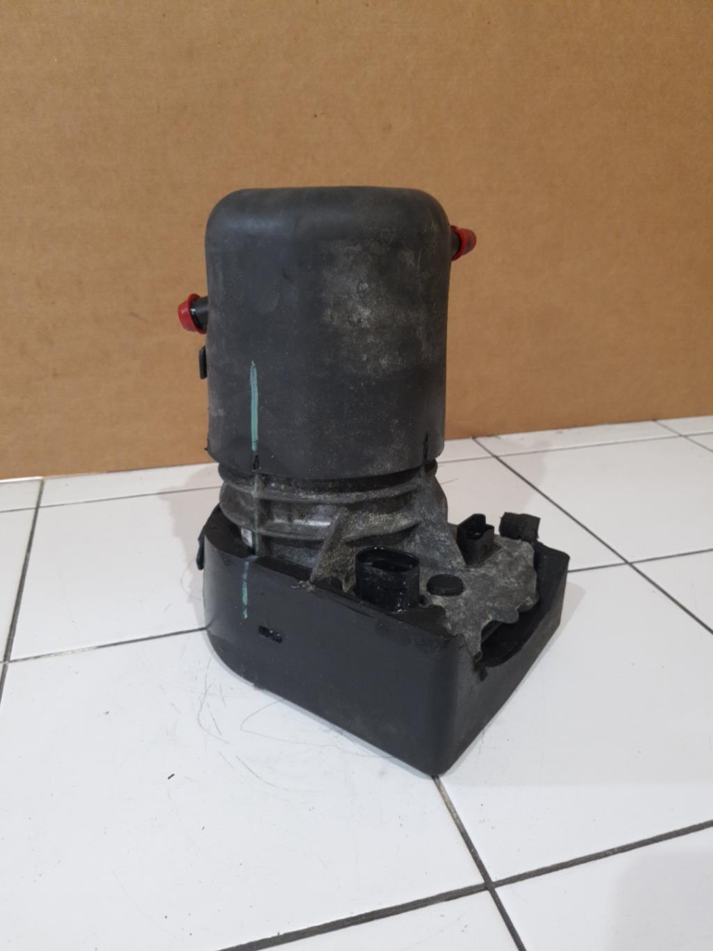 Pompe de direction CITROEN C5 2 Diesel - 1