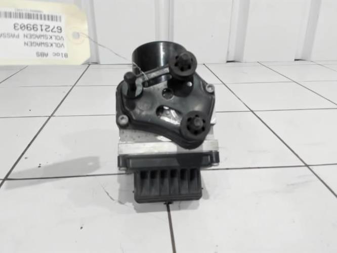 Image Bloc ABS (freins anti-blocage) - VOLKSWAGEN PASSAT 5