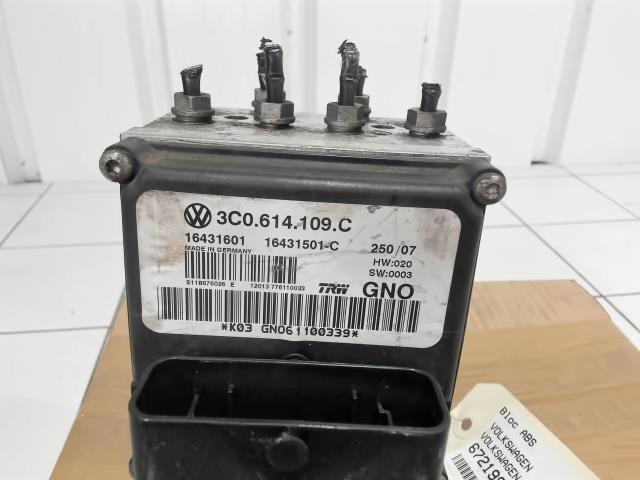 Blocco ABS (antibloccaggio freni) VOLKSWAGEN PASSAT 5 BREAK Diésel - 1