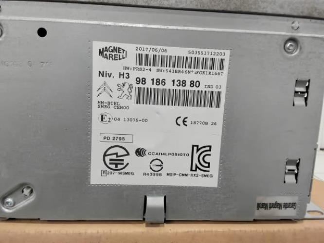 Image Autoradio d'origine - PEUGEOT 308 2 SW
