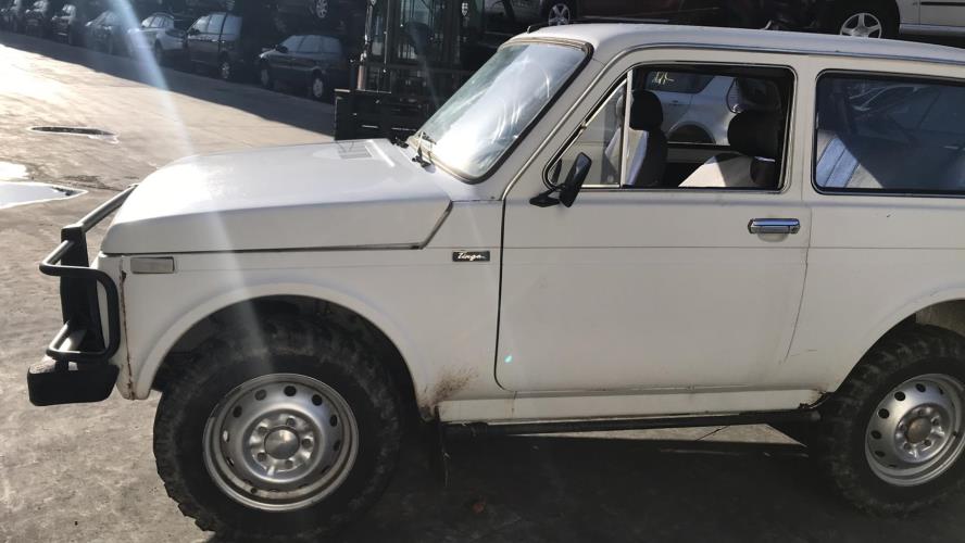 Image Boite de transfert - LADA NIVA