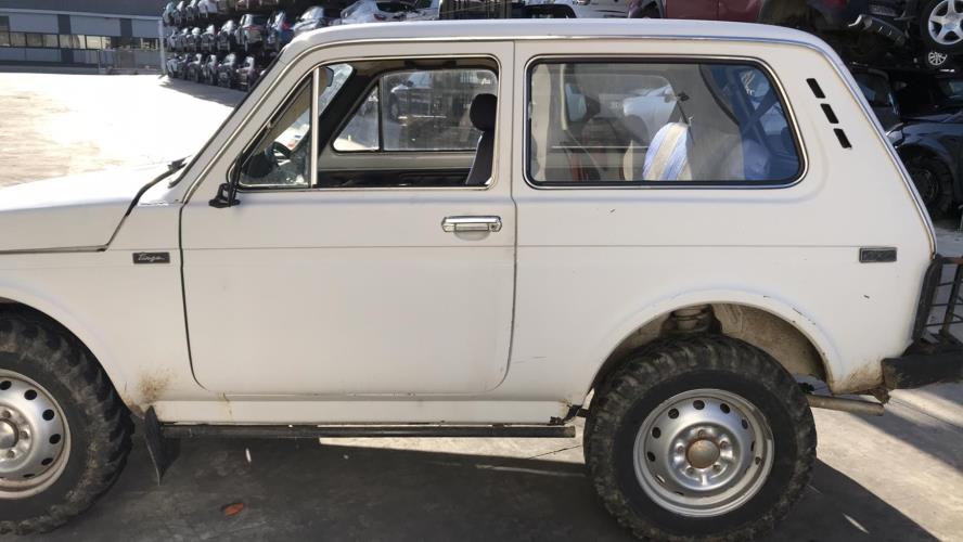 Image Boite de transfert - LADA NIVA
