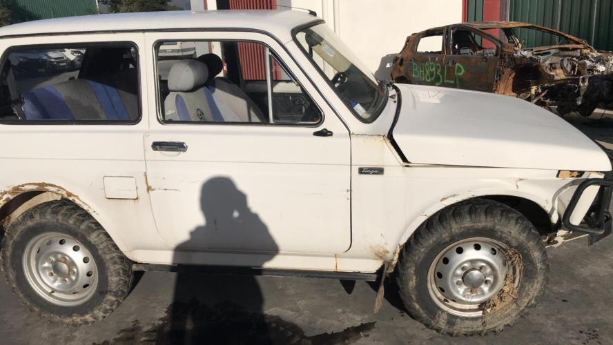Image Boite de transfert - LADA NIVA