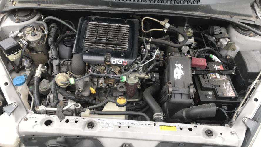 Image Capot - TOYOTA YARIS 1