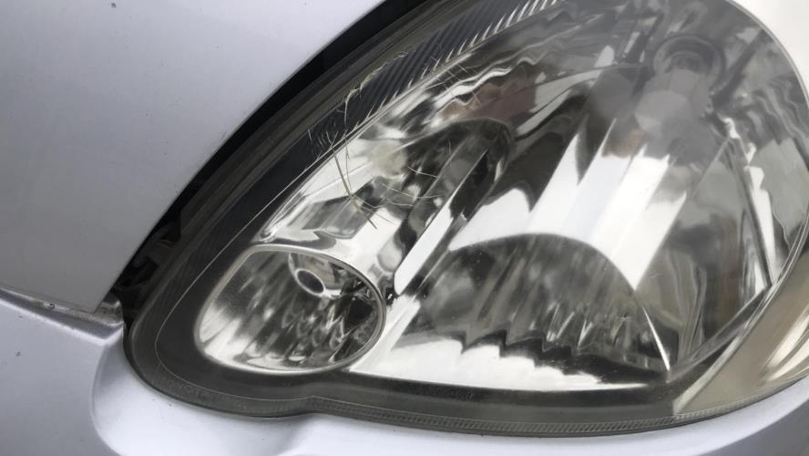 Image Capot - TOYOTA YARIS 1