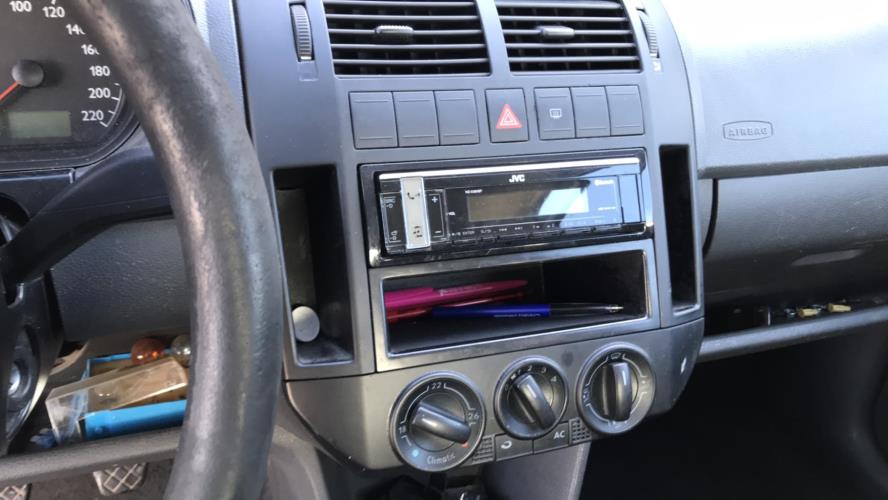 Image Porte avant droit - VOLKSWAGEN POLO 4