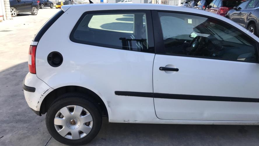 Image Porte avant droit - VOLKSWAGEN POLO 4