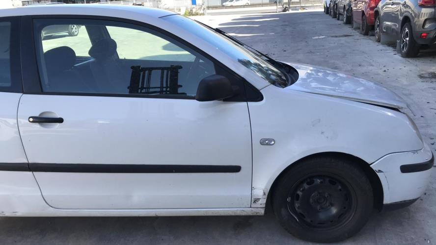 Image Porte avant droit - VOLKSWAGEN POLO 4