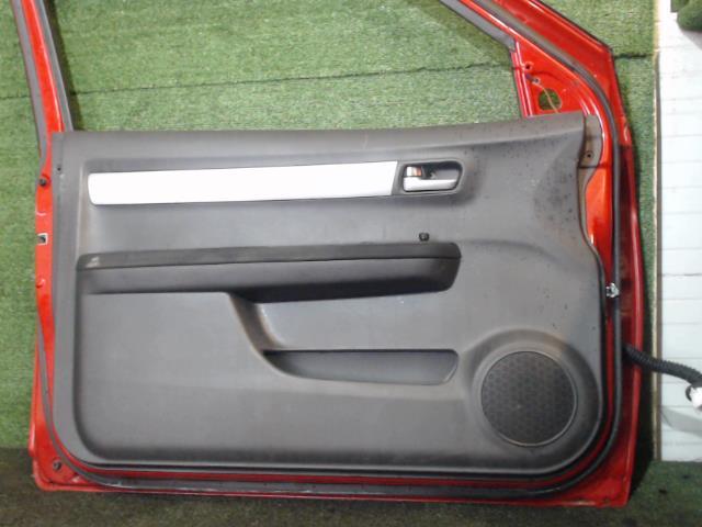 Porte avant gauche SUZUKI SWIFT 3 Essence - 1