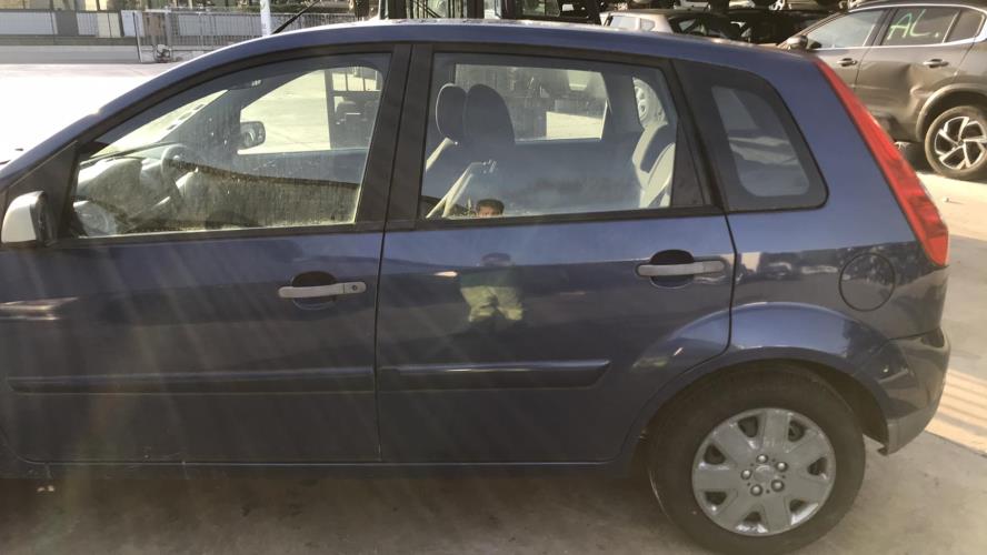 Image Porte arriere droit - FORD FIESTA 5