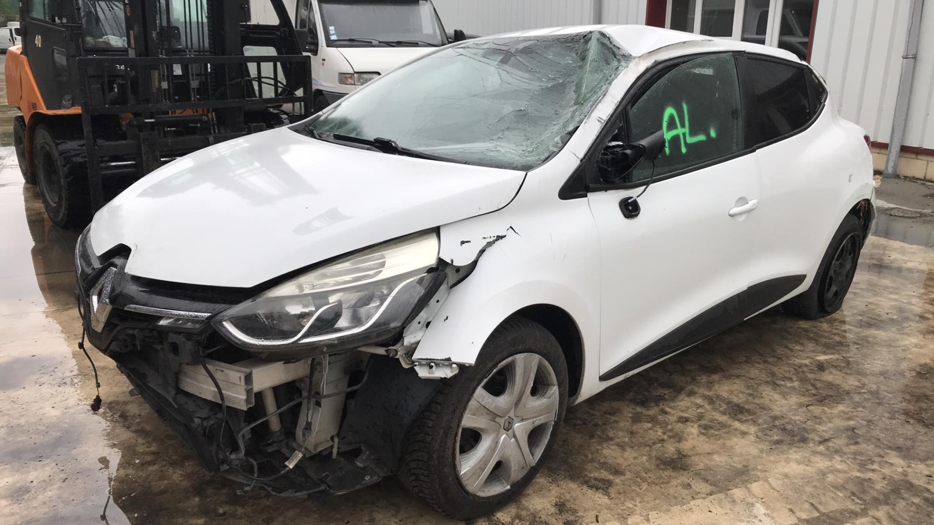 Image RENAULT CLIO 4