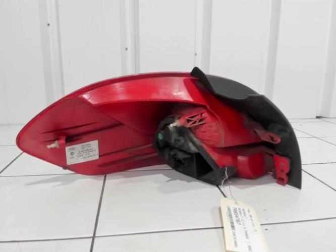 Image Feu arriere principal droit (feux) - RENAULT CLIO 3