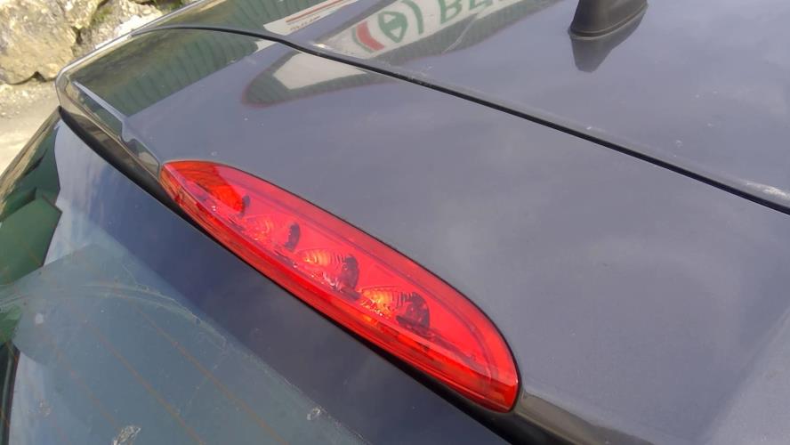 Image Malle/Hayon arriere - PEUGEOT 208 1