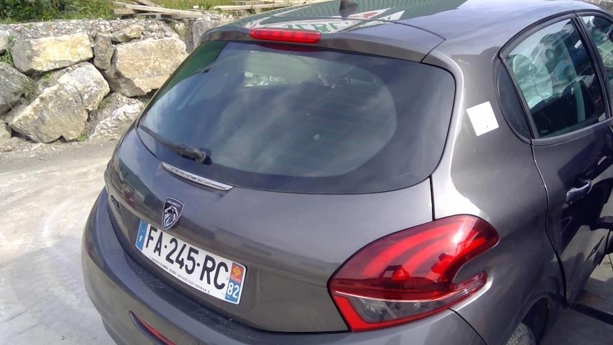 Image Malle/Hayon arriere - PEUGEOT 208 1