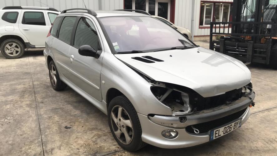 Image Feu arriere principal droit (feux) - PEUGEOT 206