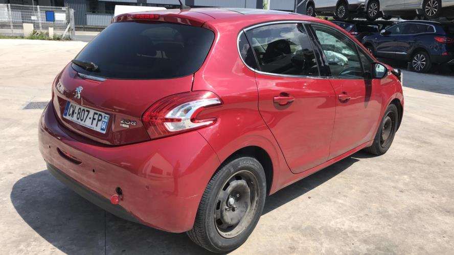 Image Feu arriere principal droit (feux) - PEUGEOT 208 1
