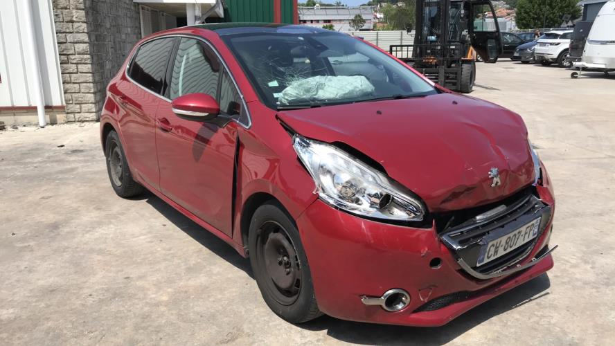 Image Feu arriere principal droit (feux) - PEUGEOT 208 1