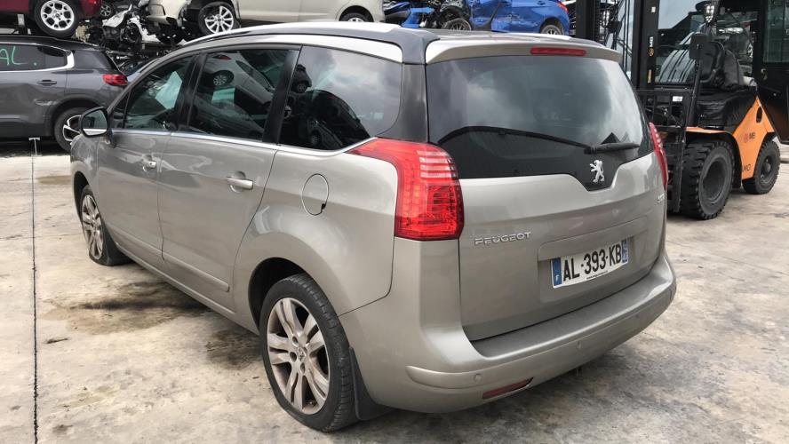 Image Siege central droit - PEUGEOT 5008 1