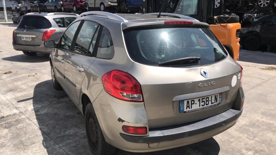 Image Feu arriere principal droit (feux) - RENAULT CLIO 3