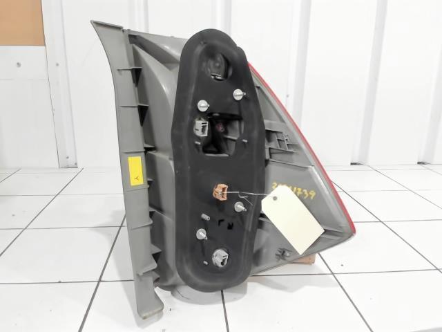 Fanale posteriore principale destro (luci) HONDA FR-V  - 1