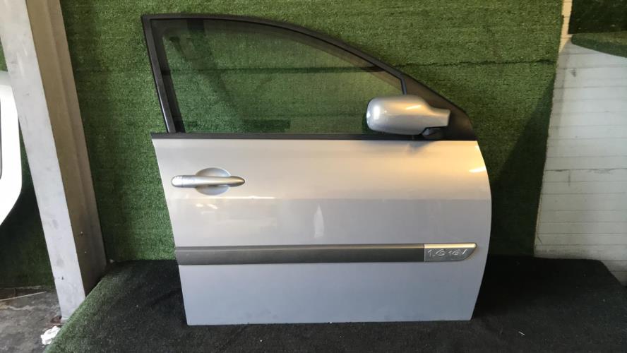 Image Porte avant droit - RENAULT MEGANE 2