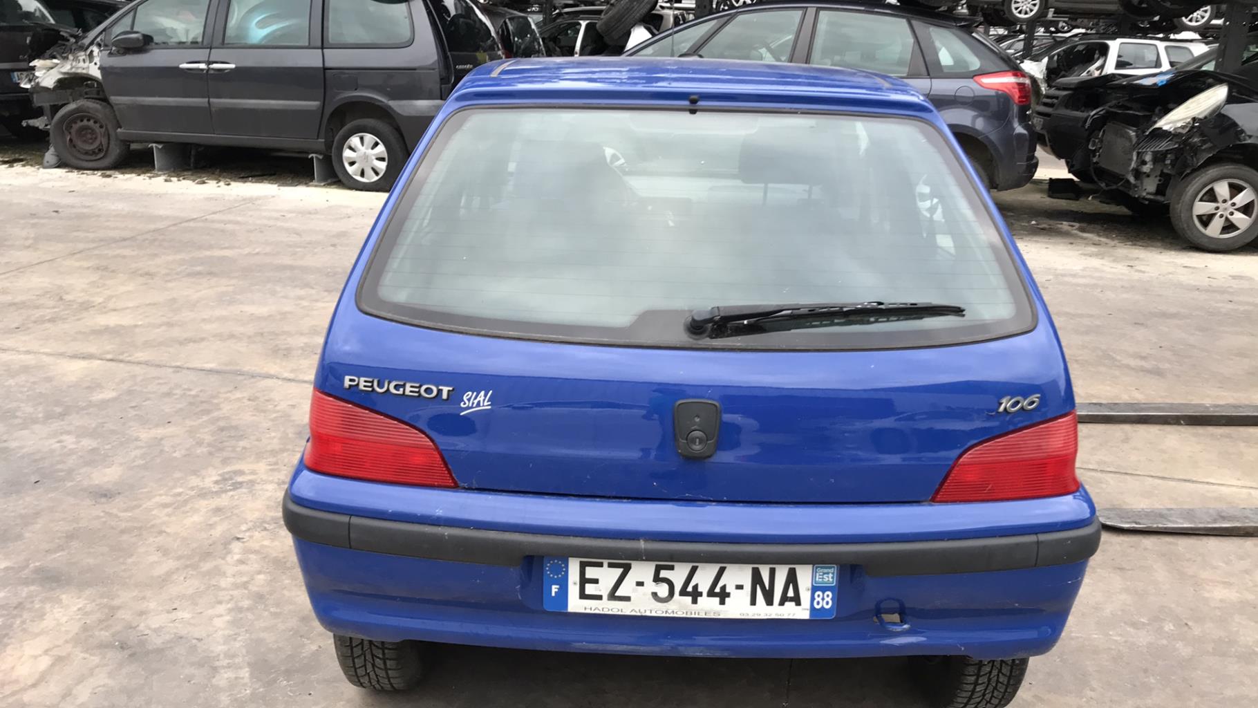 Image PEUGEOT 106