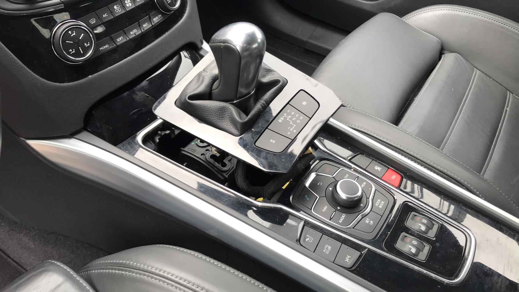 Image PEUGEOT 508 1