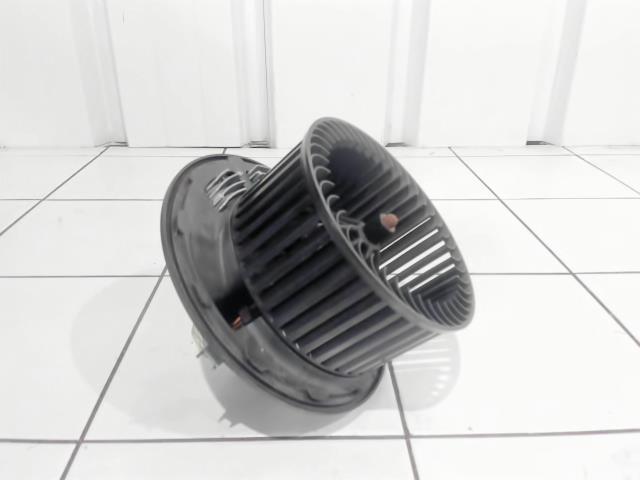 Pulseur d'air BMW SERIE 1 E81 Essence - 1