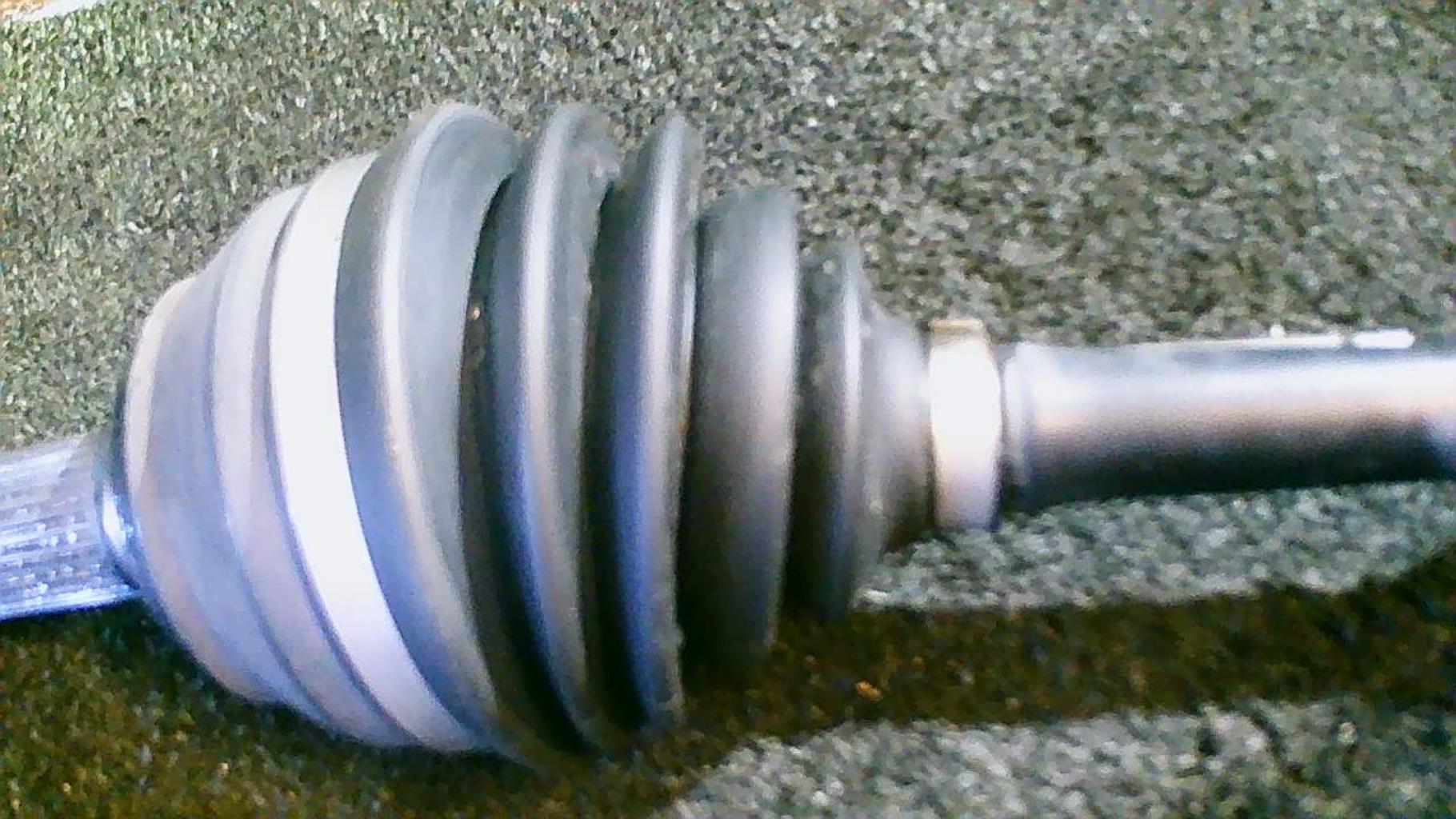 Giunto cardanico albero di trasmissione destro VOLKSWAGEN TOUAREG 1 PHASE 1 Diésel - 1