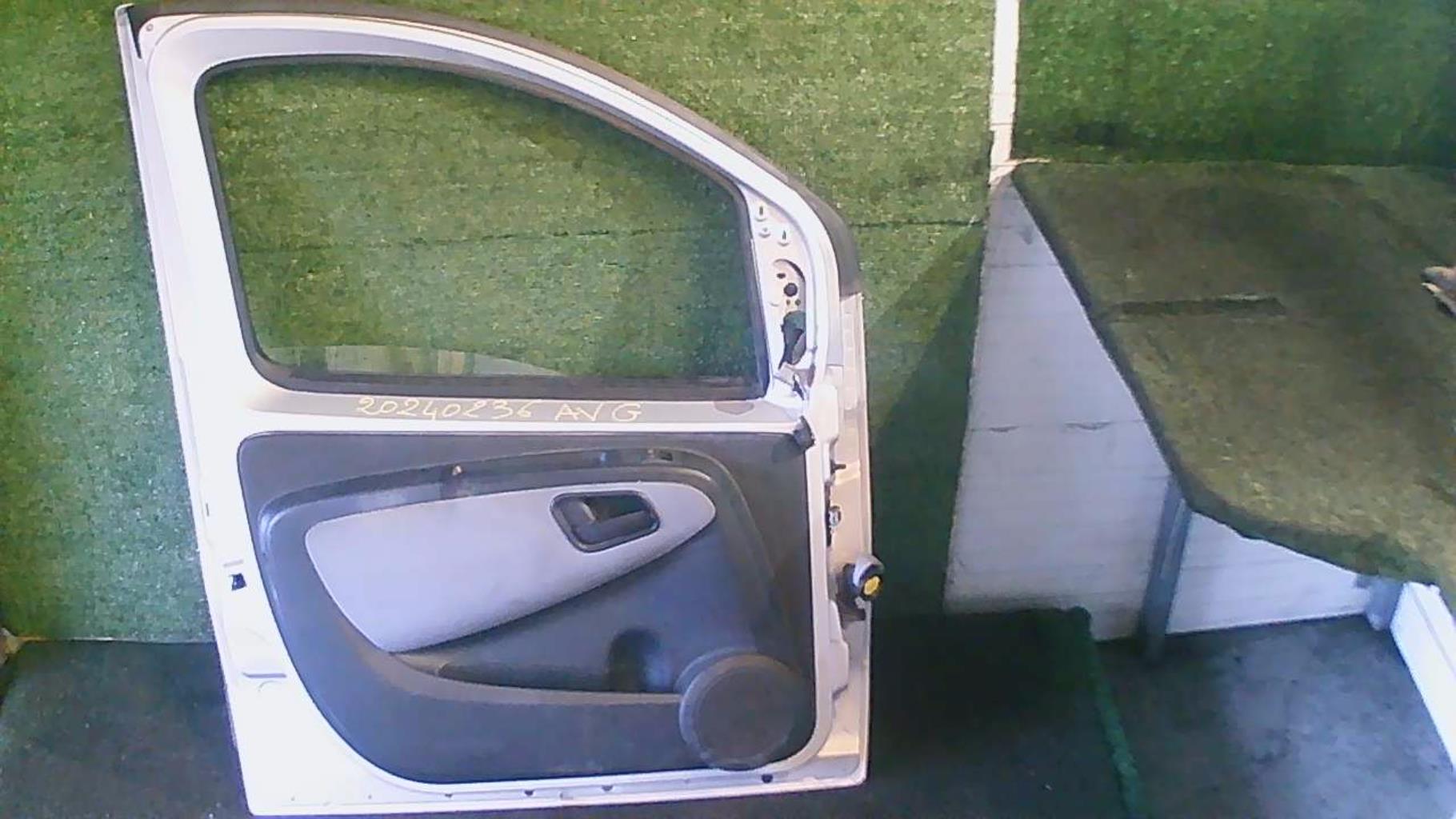 Portiera anteriore sinistra PEUGEOT BIPPER Diésel - 1