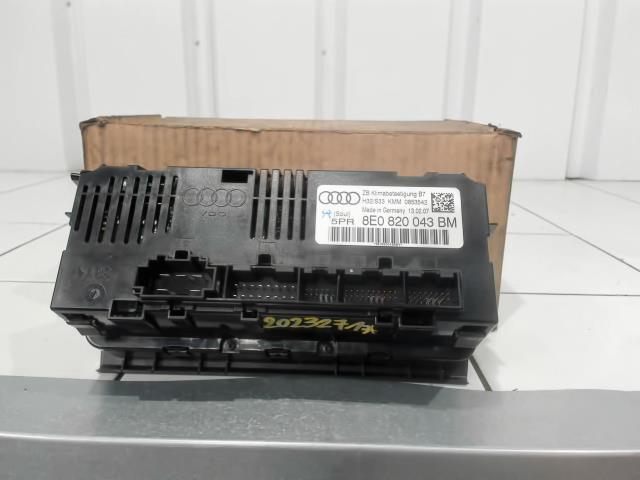 Commande chauffage AUDI A4 2 AVANT PHASE 2 BREAK Diesel - 1