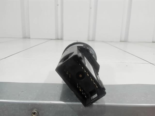 Commande de phare AUDI A4 2 AVANT PHASE 2 BREAK Diesel - 1