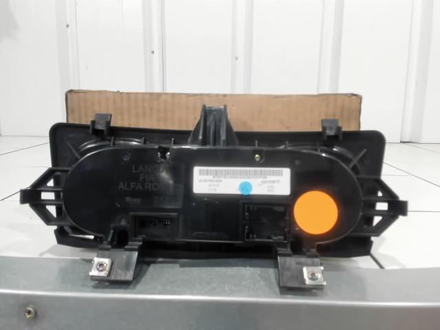 Commande chauffage FIAT TIPO CROSS PHASE 2 Essence - 1