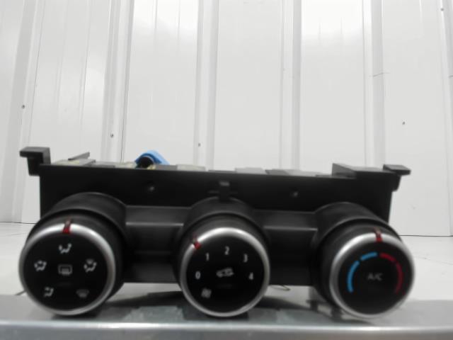 Commande chauffage RENAULT TRAFIC 3 COURT PHASE 2 Diesel - 1