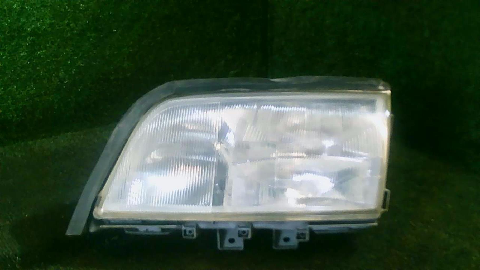 Gruppo ottico anteriore principale sinistro (luci)(faro) MERCEDES CLASSE C 202 PHASE 1 Diésel - 1
