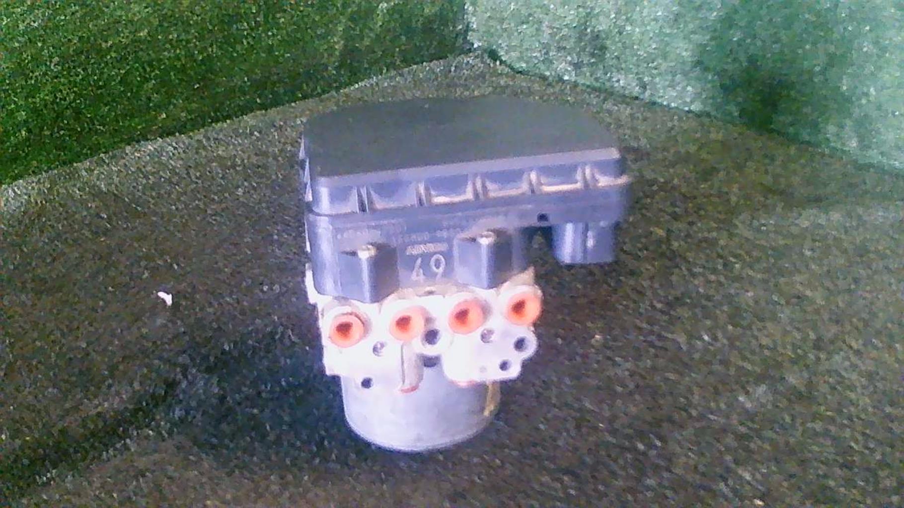 Blocco ABS (antibloccaggio freni) TOYOTA RAV4 3 PHASE 3 Diésel - 1