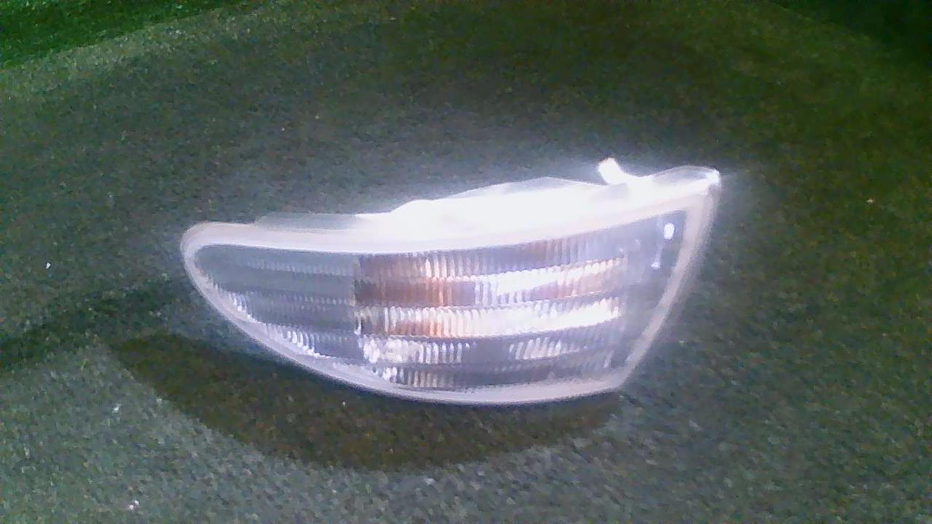 Gruppo ottico anteriore secondario sinistro (luci)(freccia) FORD MONDEO 1 PHASE 1 BREAK Diésel - 1