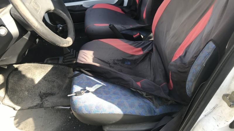 Image PEUGEOT 106