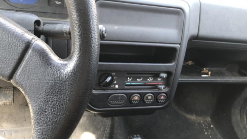 Image PEUGEOT 106