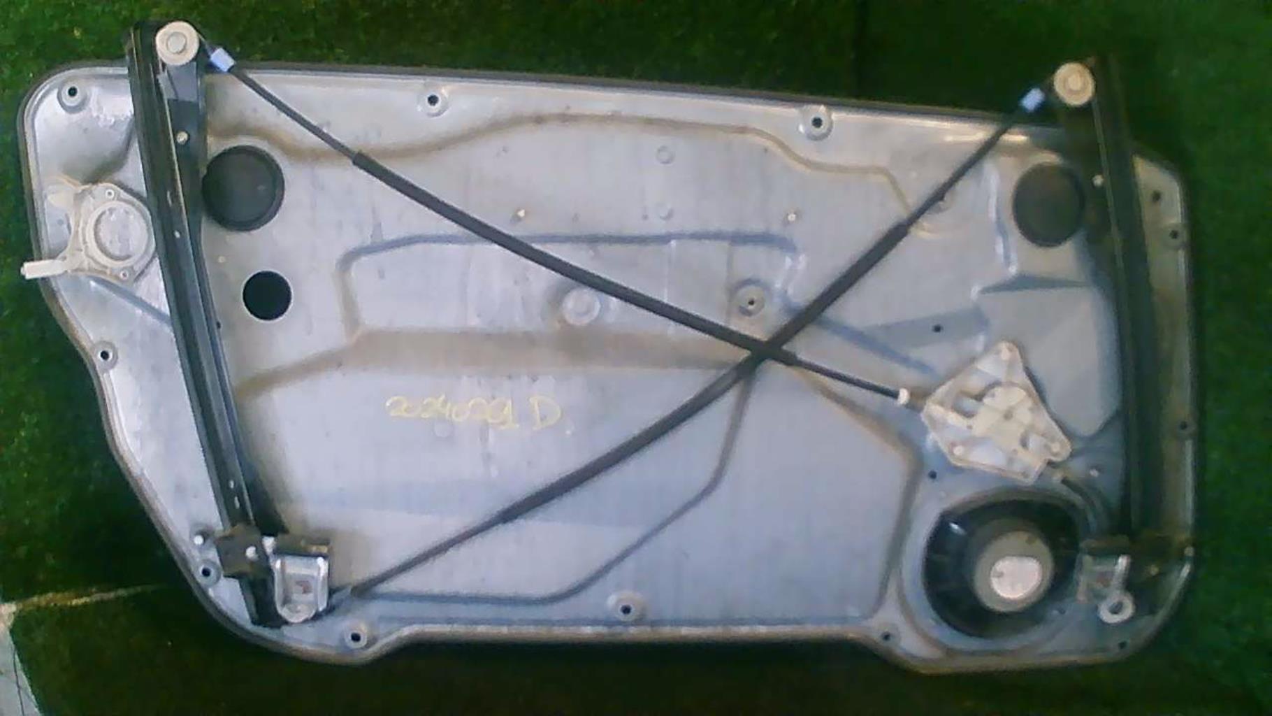 Alzacristalli elettrico anteriore destro SEAT IBIZA 3 PHASE 1  - 1